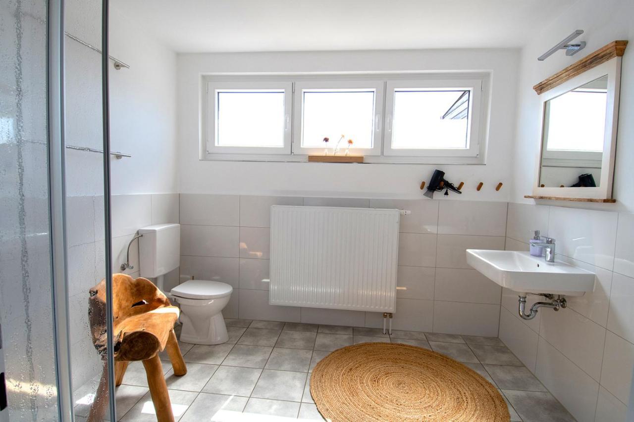 Grosses Ferienhaus Mit 4 Schlafzimmern Eutin Eksteriør bilde